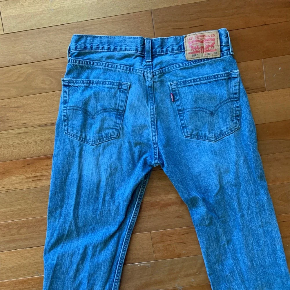 Levis 514 Straight Fit Jeans Mens 30x32 Medium Wash‎ Blue Denim Pants
